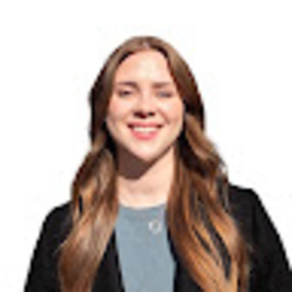 Meet your Posher, Julia